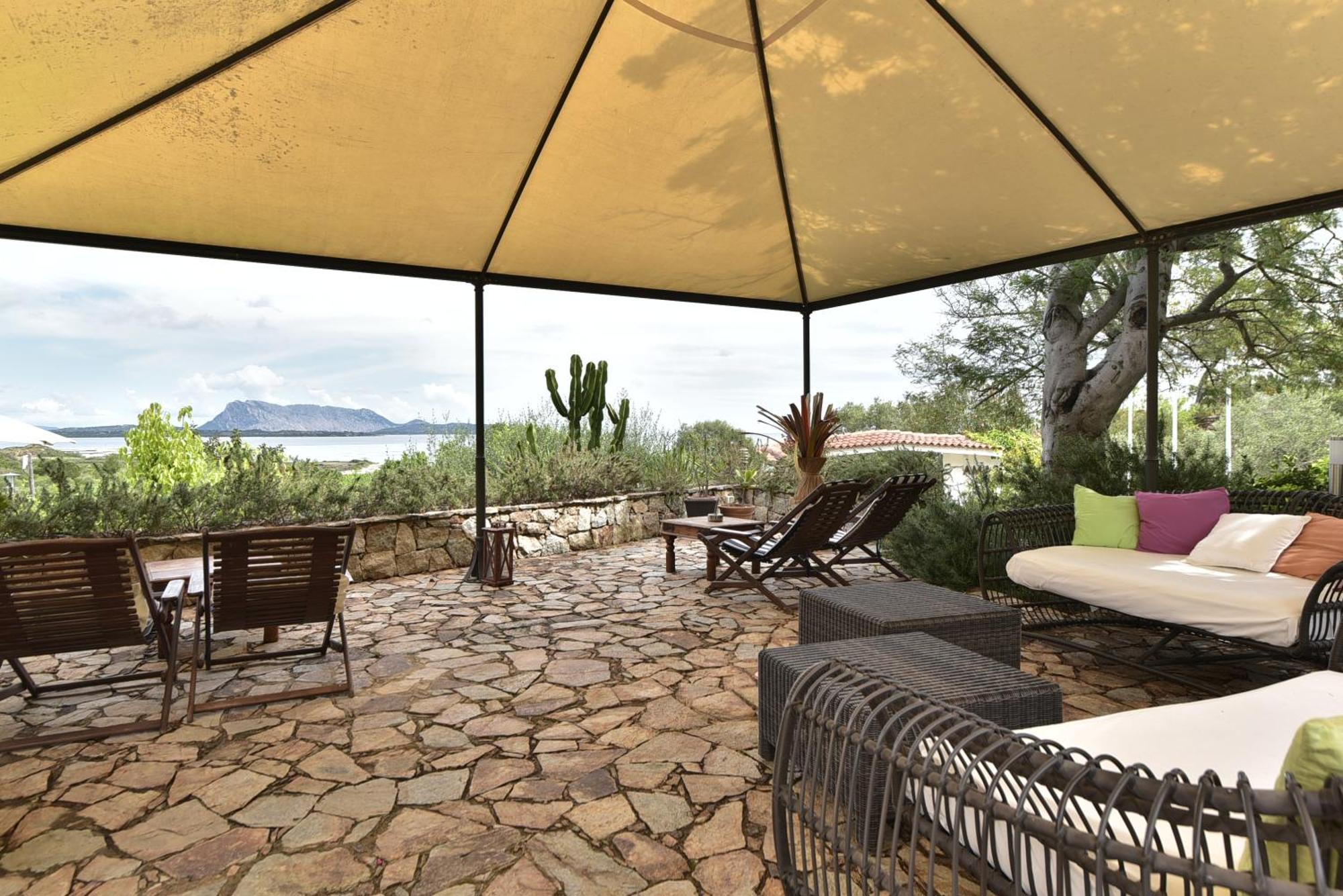 Villa Minda Lodge & View San Teodoro  Exteriér fotografie